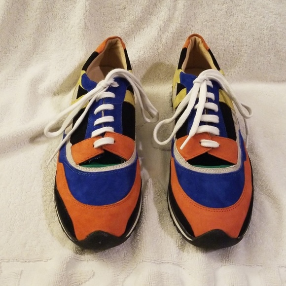 Zara Shoes - Zara Basic Tennis Shoes